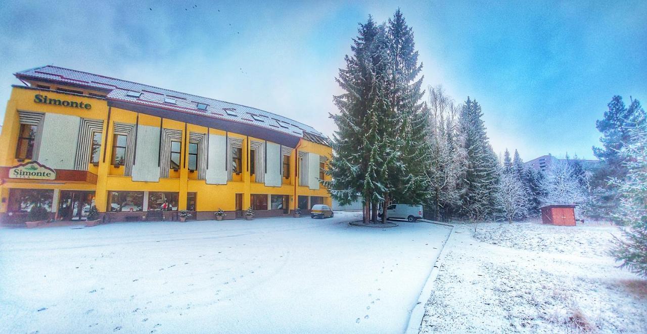Vila Simonte Poiana Brasov Hotel Buitenkant foto